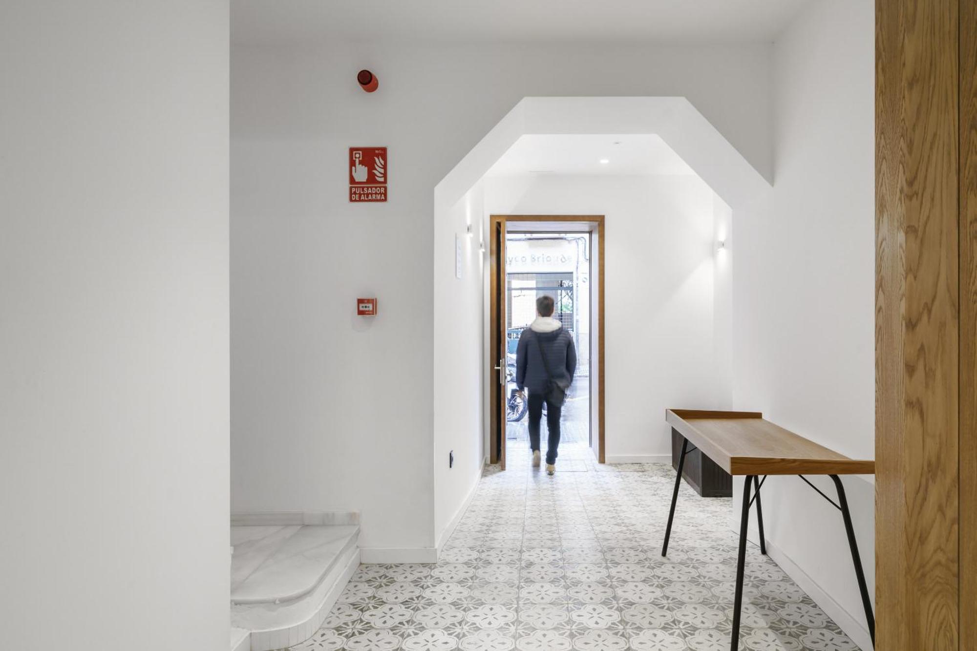Limehome Malaga Calle Victoria Bagian luar foto