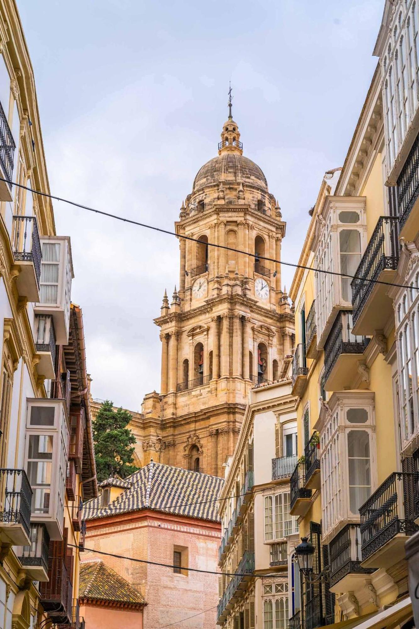 Limehome Malaga Calle Victoria Bagian luar foto